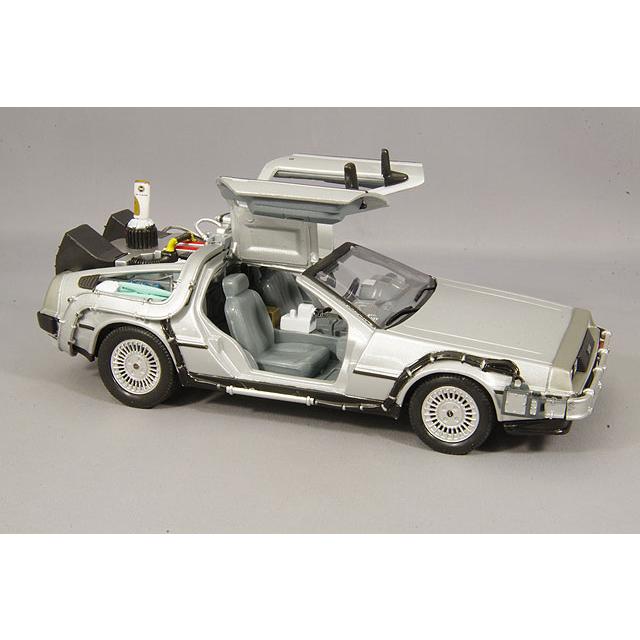WELLY 1/24 デロリアン DMC-12 バック・トゥ・ザ・フューチャー II