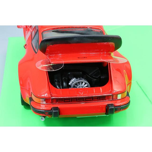 ポルシェっぽい車の玩具おもちゃ　赤 ポルシェっぽい車の玩具おもちゃ 赤 ポルシェっぽい車の玩具おもちゃ