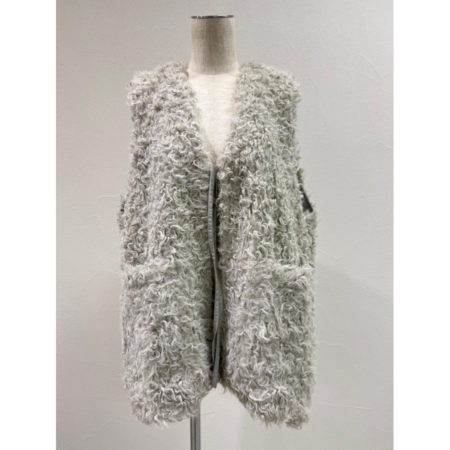 CYAN TOKYO シアントウキョウ バックオーバーカーリーファーベスト