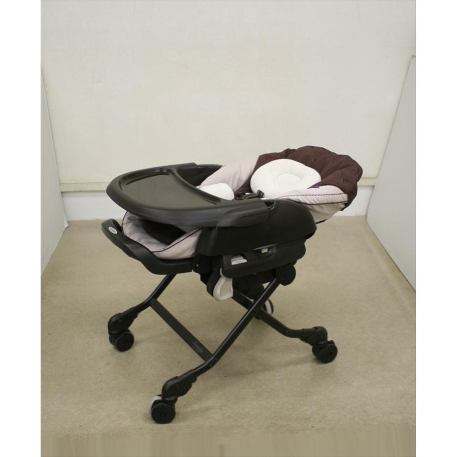 コンビ　ハイローチェア　ネムリラ　手動スイング　使用感少ない　クリーニング済み コンビハイローチェアネムリラ手動スイング使用感少ないクリーニング済み