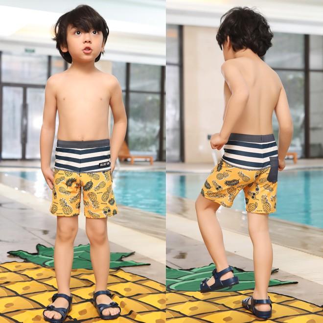 キッズ 子供 水着 男の子 ボーダー切り替え パイナップル柄 スイムパンツ ボーイズ 水泳パンツ UVカット 日焼け 紫外線防止 UPF50+ ot-uzu302872 kidsmioベビーサークル 通販 スイムパンツ 100 男の子 水着 海 プール 保育園
