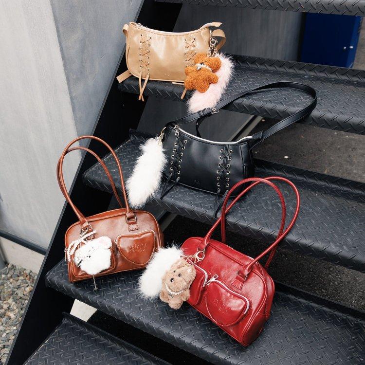 美品 レア UGG ビアミニスクールショルダーバッグ グレージュ 本革 保存袋付 VitaFelice ショルダーバッグ レディース 小さめ 本革 2way b6