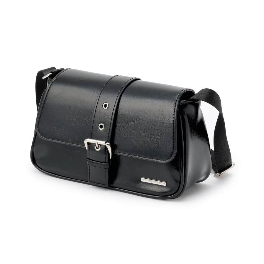 LOVETOXIC フラップショルダーバッグ ラブトキシック 女の子