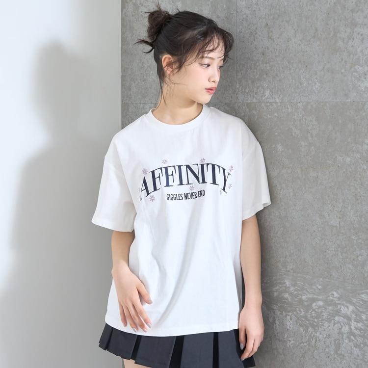 LOVETOXIC カレッジフラワー半袖Tシャツ ラブトキシック 綿100% 140
