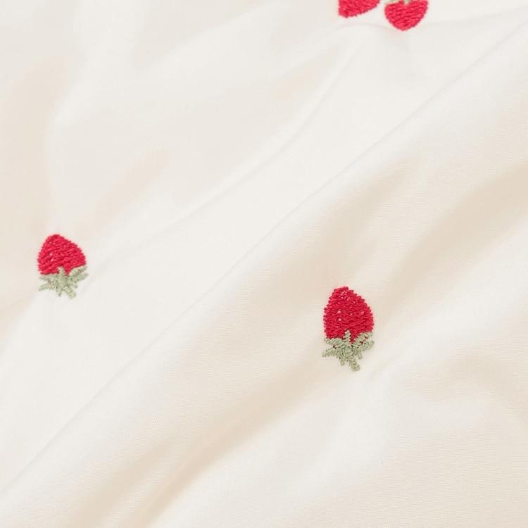 petit main 30％OFFセールイチゴ・サクランボ刺繍中綿キルトジャンプ