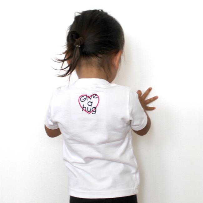 刺繍 名入れ スマイル Tシャツ / 半袖 Tシャツ 名前入り ベビー