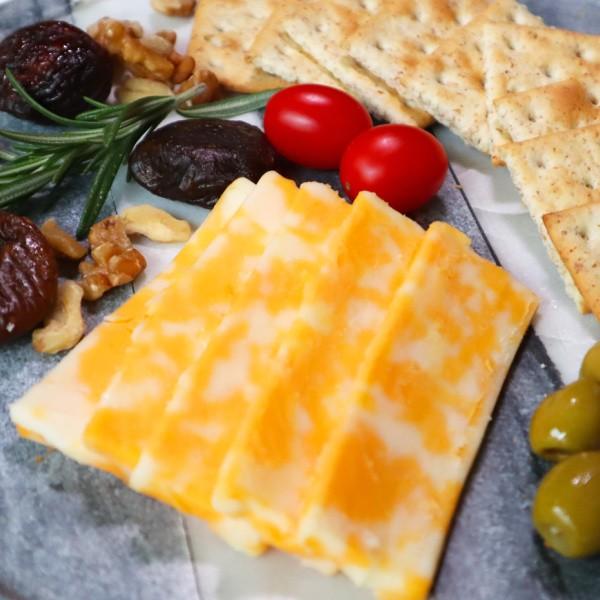 アメリカ産コルビージャックチーズ約220g Colby jack colbyusayyy プレミアムデリカわたせいヤフー店 通販