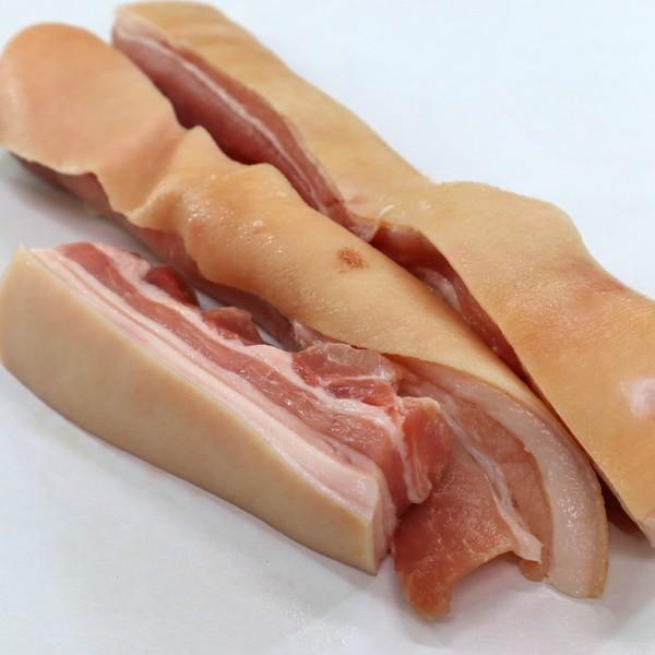 皮付豚バラ肉（三枚肉）ブロック規格外約500g 豚肉ばら500g skin