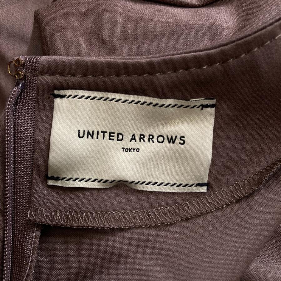 UNITED ARROWS（ユナイテッドアローズ） 良品 キーネック タイト