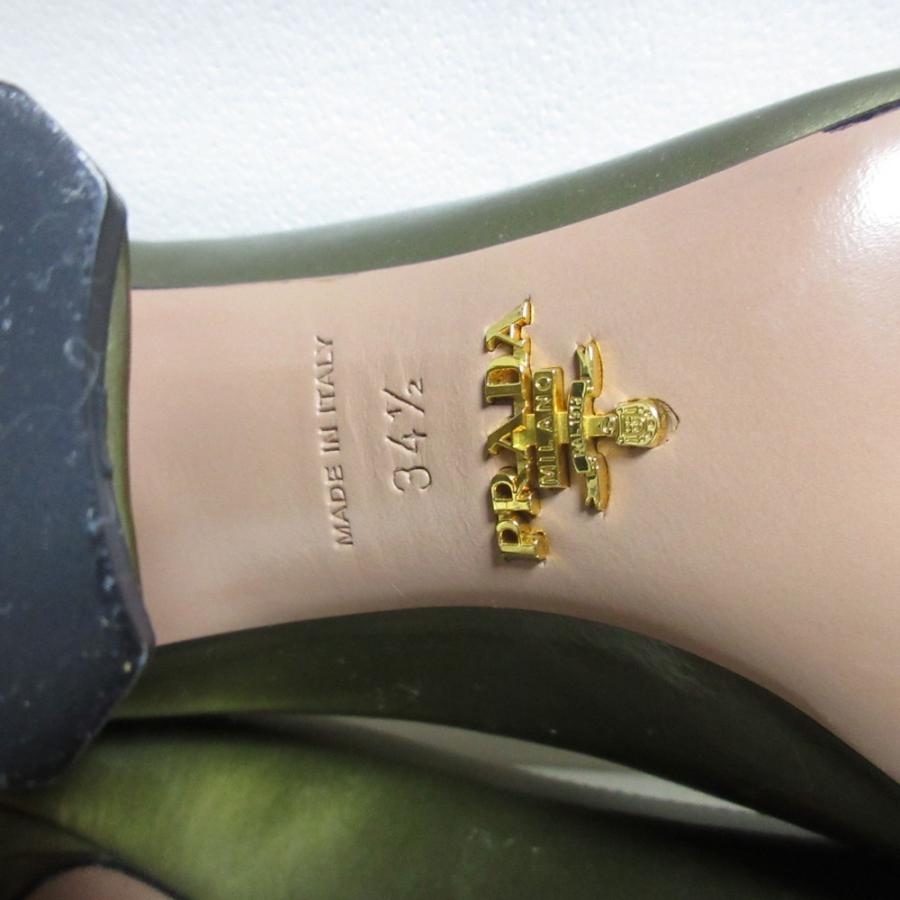 PRADA（プラダ） 美品 パテント レザー ボタンデザイン チャンキー