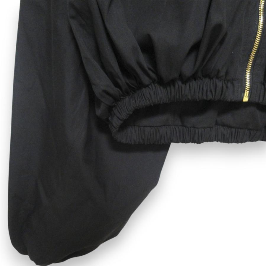 PATOU（パトゥ） 美品 23SS PATOU シャーリングブラウス ショート丈
