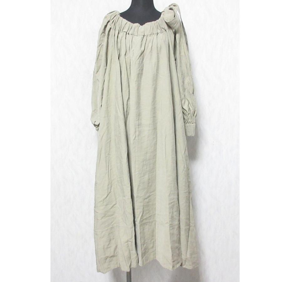 ETRE TOKYO（エトレトウキョウ） 美品 オフショルダーボリューム 