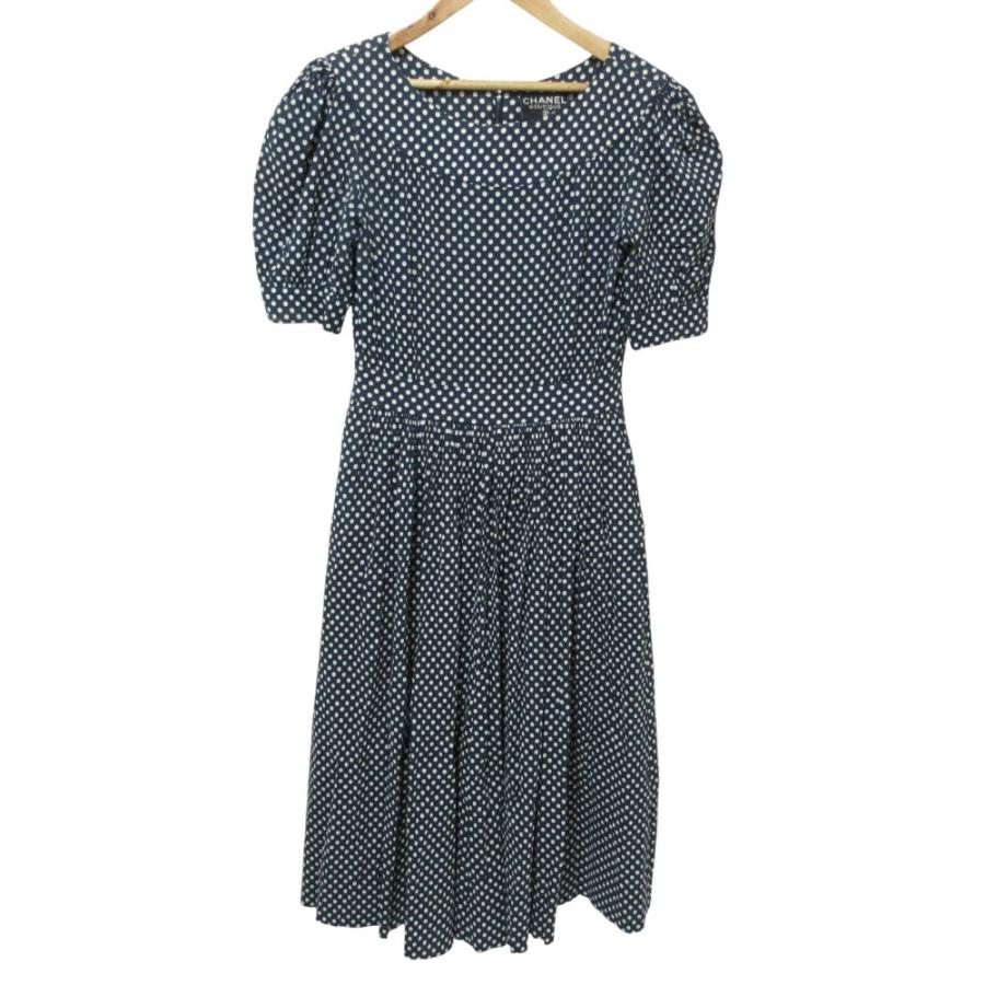 CHANEL（シャネル） クリーニング済 パフスリーブ 半袖 ドット柄
