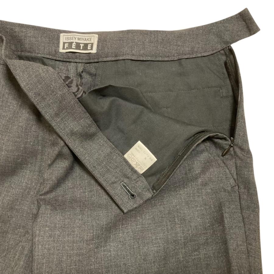 美品 ISSEY MIYAKE FETE イッセイミヤケ ウール フレアパンツ サイズ3  