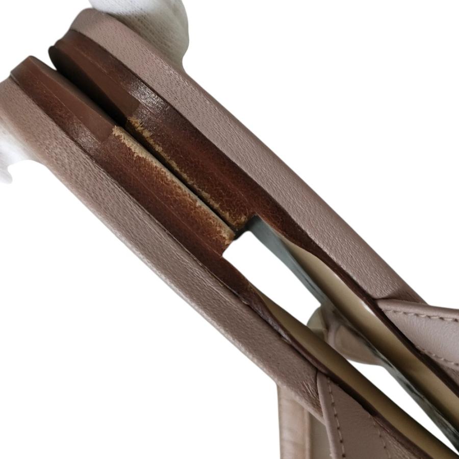 VALENTINO GARAVANI（ヴァレンティノ ガラヴァーニ） 良品 レザー