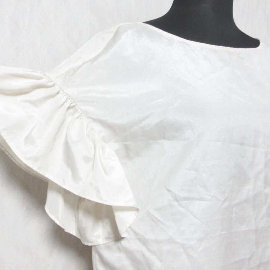 Tiara（ティアラ） 未使用 24SS TIARA 2wayフレアスリーブブラウス 