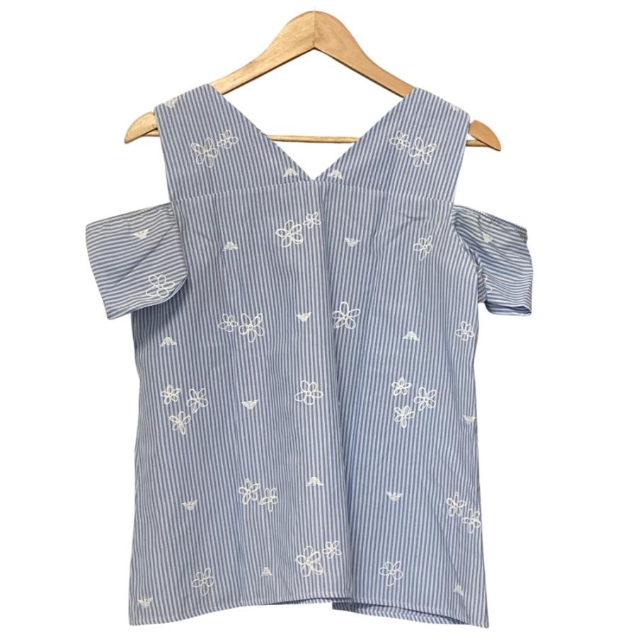ARMANI Jr（アルマーニジュニア） 美品 ARMANI JUNIOR ロゴ＆フラワー