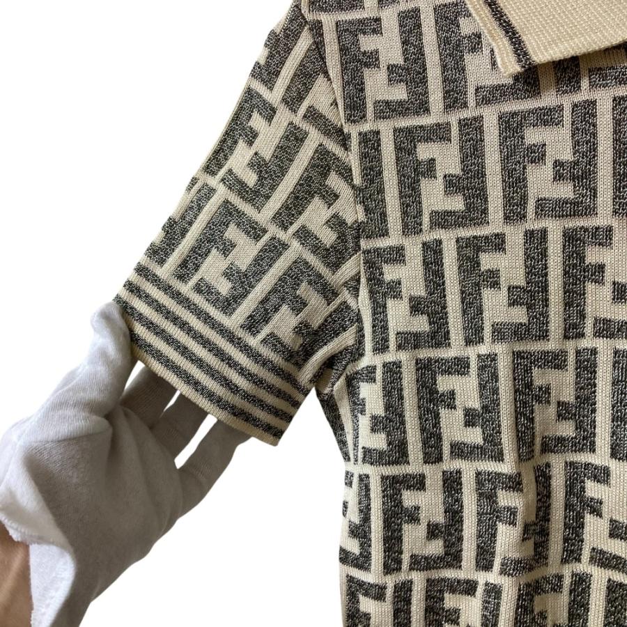 FENDI フェンディ ズッカ柄 半袖 ニット ポロシャツ  アイボリー グレー レディース 古着 中古 USED FENDI（フェンディ） ズッカ柄 半袖 ニット ポロシャツ アイボリー