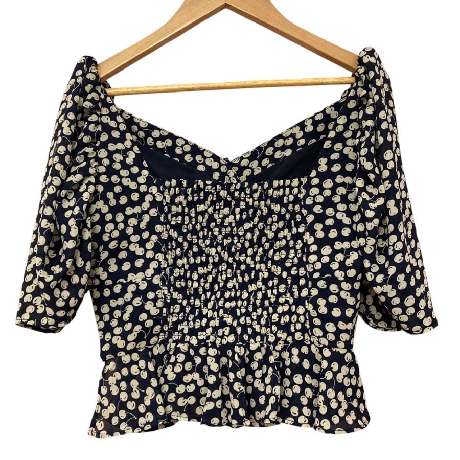 良品 Herlipto ハーリップトゥ Cherry Pattern Two Piece 半袖