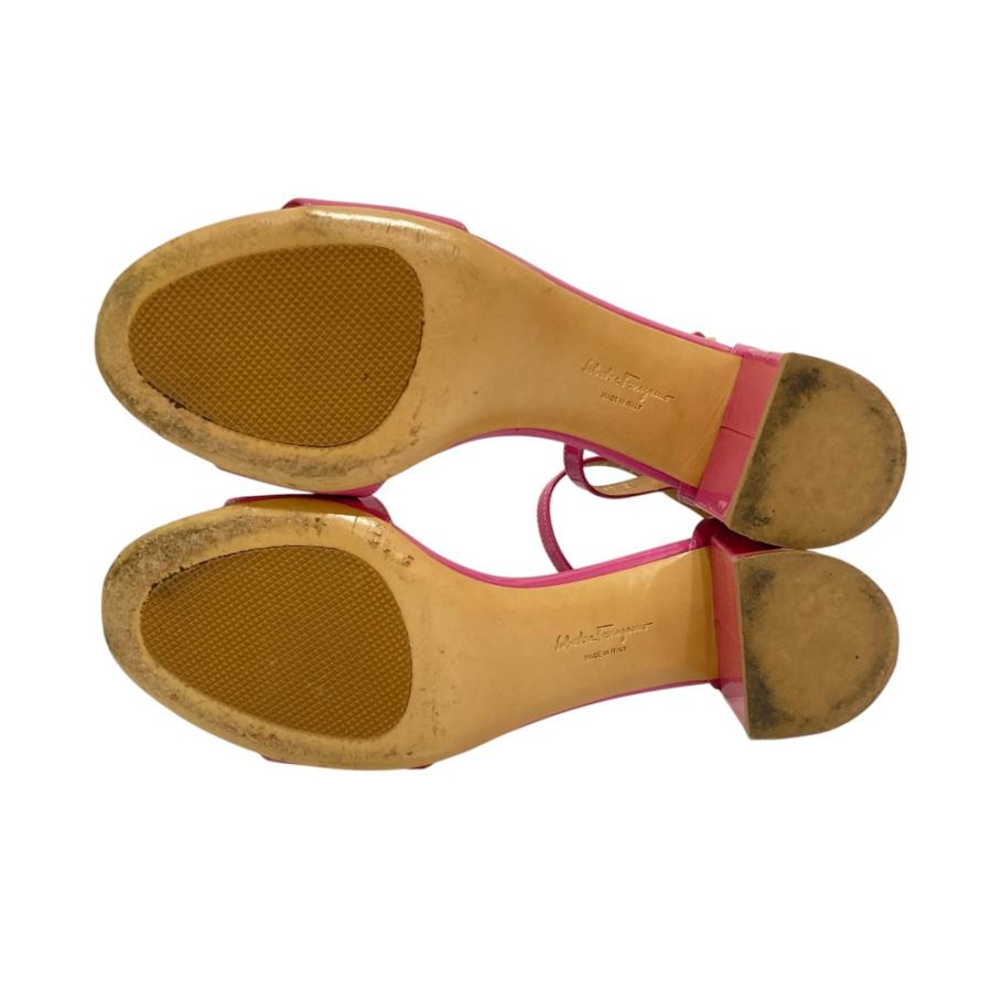 美品 Salvatore Ferragamo サルヴァトーレフェラガモ GAVINA ヴァラ