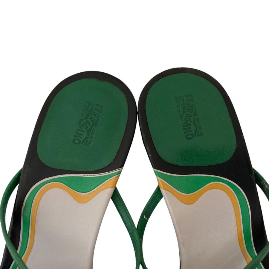 美品 Salvatore Ferragamo サルヴァトーレフェラガモ スクエアトゥ