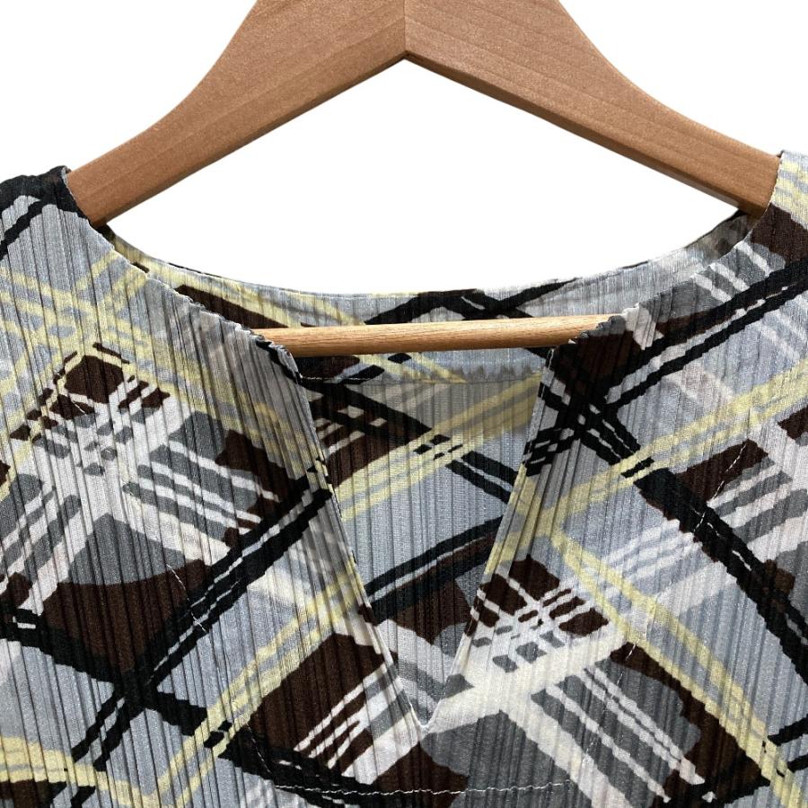 PLEATS PLEASE（プリーツ プリーズ） 美品 PLEATS PLEASE ISSEY MIYAKE