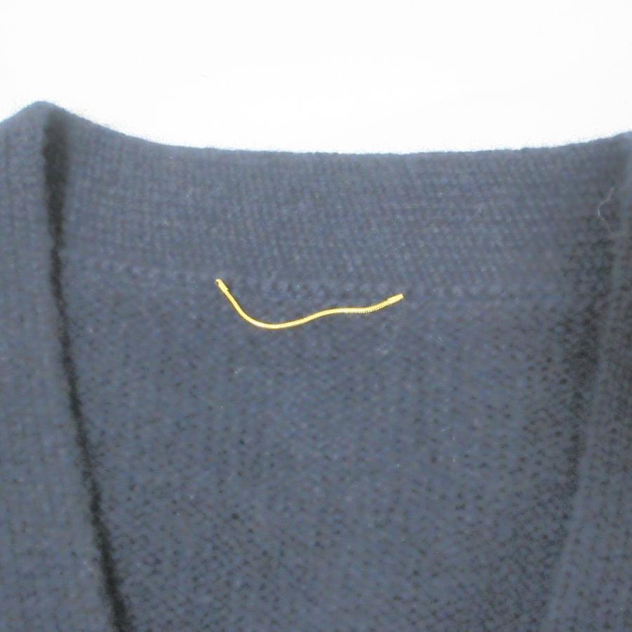 DEUXIEME CLASSE - 美品 24AW Deuxieme Classe ドゥーズィエムクラス オンライン完売モデル Conventional 金ボタン Vネック ニット カーディガン ネイビー レディース 古着 中古 USED Deuxieme Classe（ドゥーズィエムクラス） 美品 24AW Deuxieme Classe