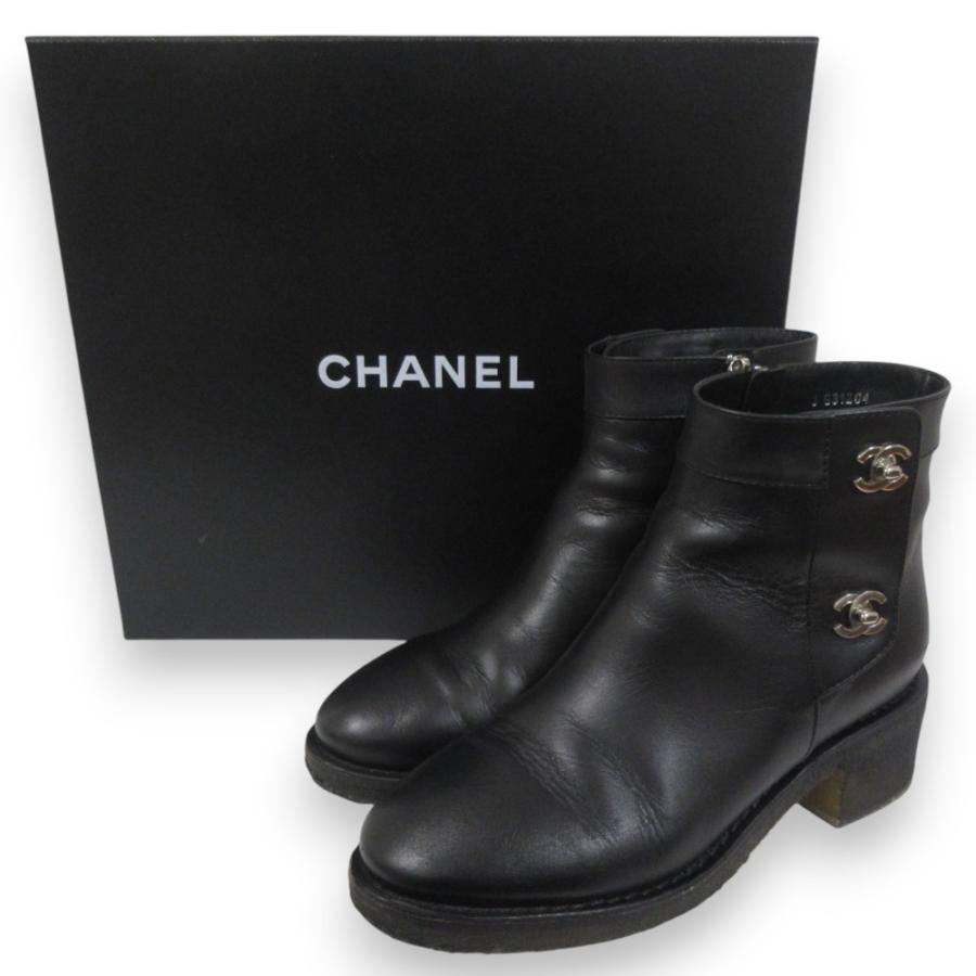 CHANEL（シャネル） 美品 ココマーク ターンロック レザー ショート
