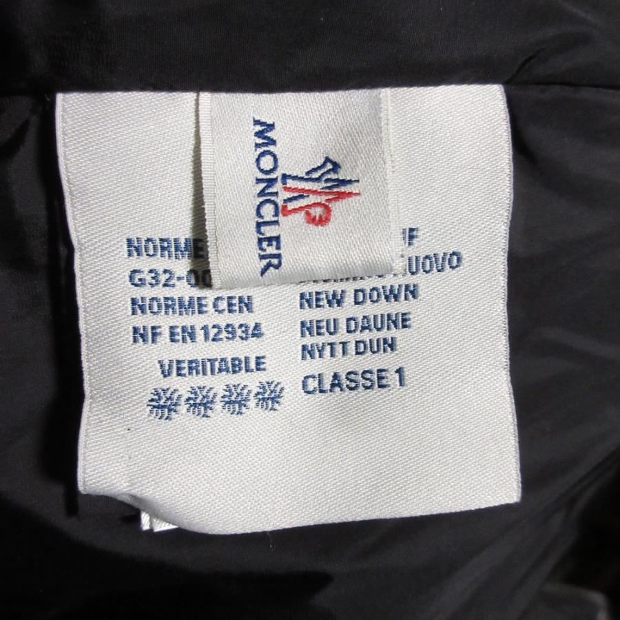 MONCLER（モンクレール） 美品 sacaiコラボ SERI ドッキング ダウン