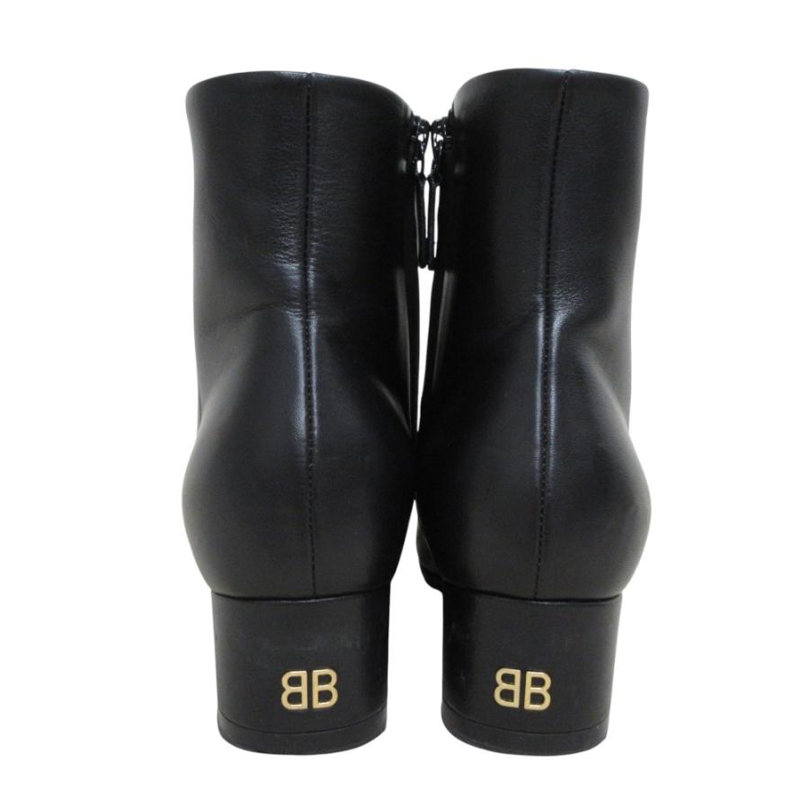 BALENCIAGA（バレンシアガ） 美品 BBヒール レザーショートブーツ