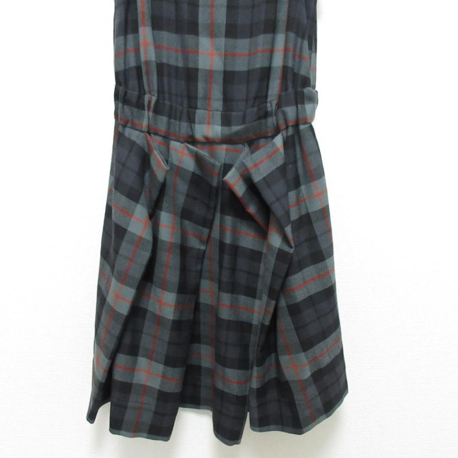 Vivienne Westwood（ヴィヴィアンウエストウッド） 良品 Vivienne