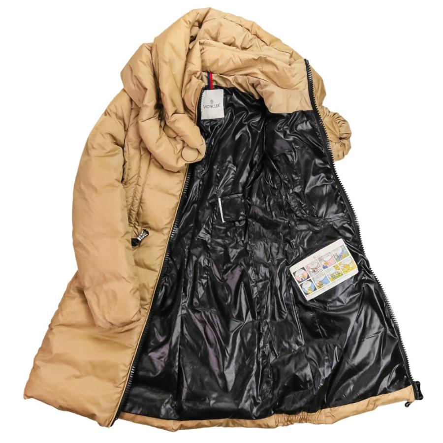MONCLER（モンクレール） 良品 CYROSELLE シロセス ボリュームカラー