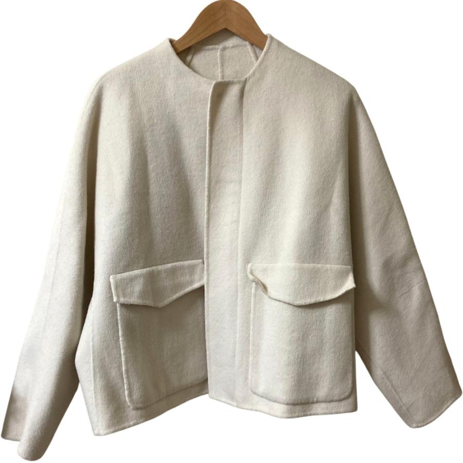 uncrave アンクレイヴ　ショートコート uncrave（アンクレイヴ） 美品 22AW uncrave リバーショートコート