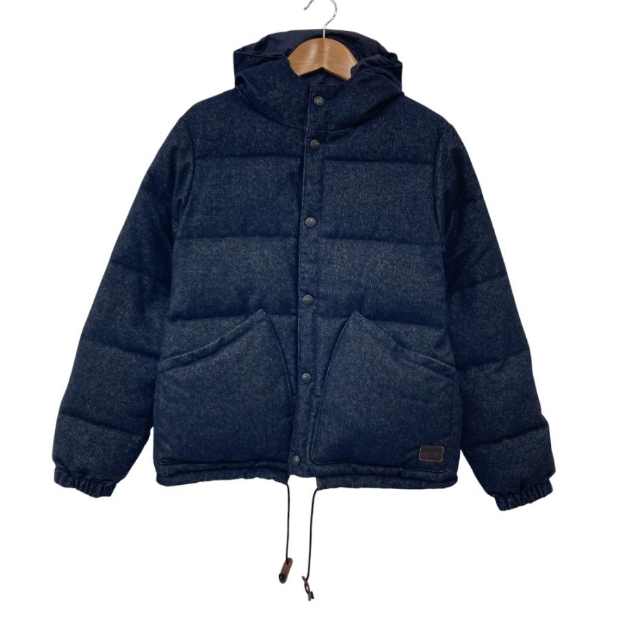 美品　FENDI リバーシブル デニム ダウンジャケット ネイビー 　中綿 FENDI (フェンディ) リバーシブル フルジップ ジャケット FDFAA906APX6