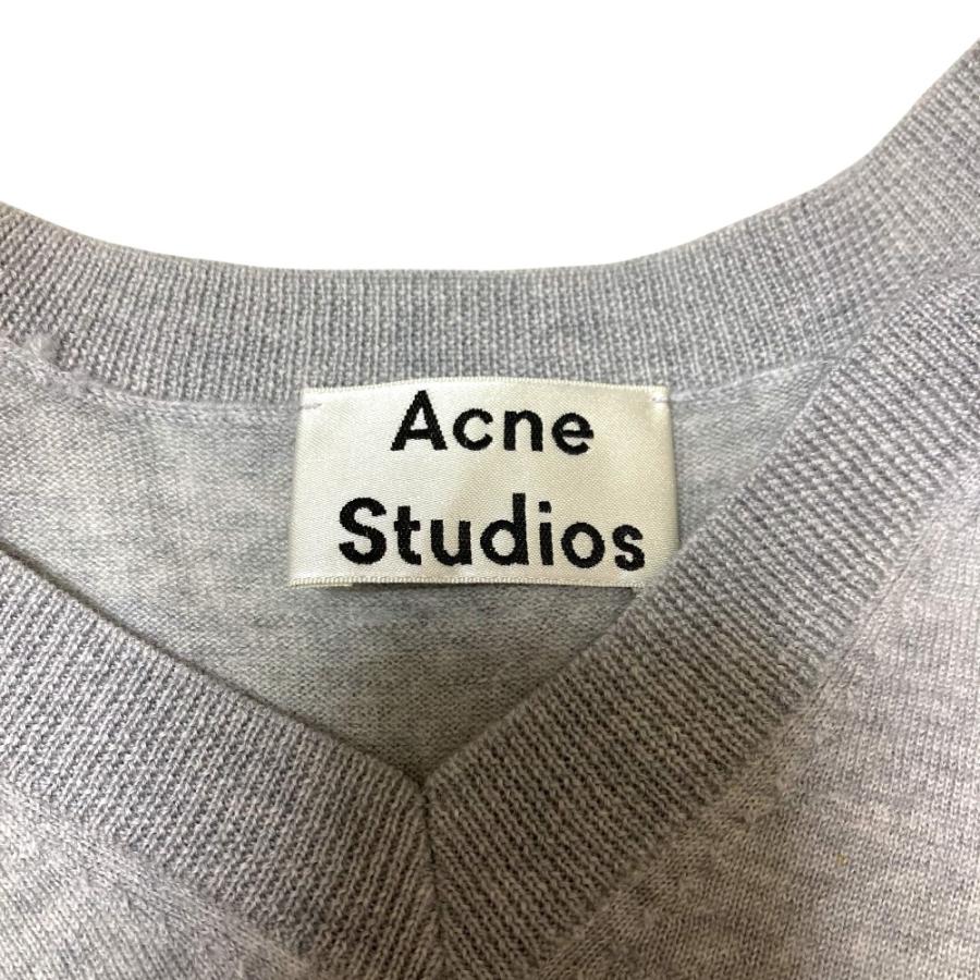アクネ ストゥディオズ Vネック 長袖 ニット セーター ウール XS Acne Studios（アクネ ストゥディオズ） 美品 アクネ ストゥディオズ V