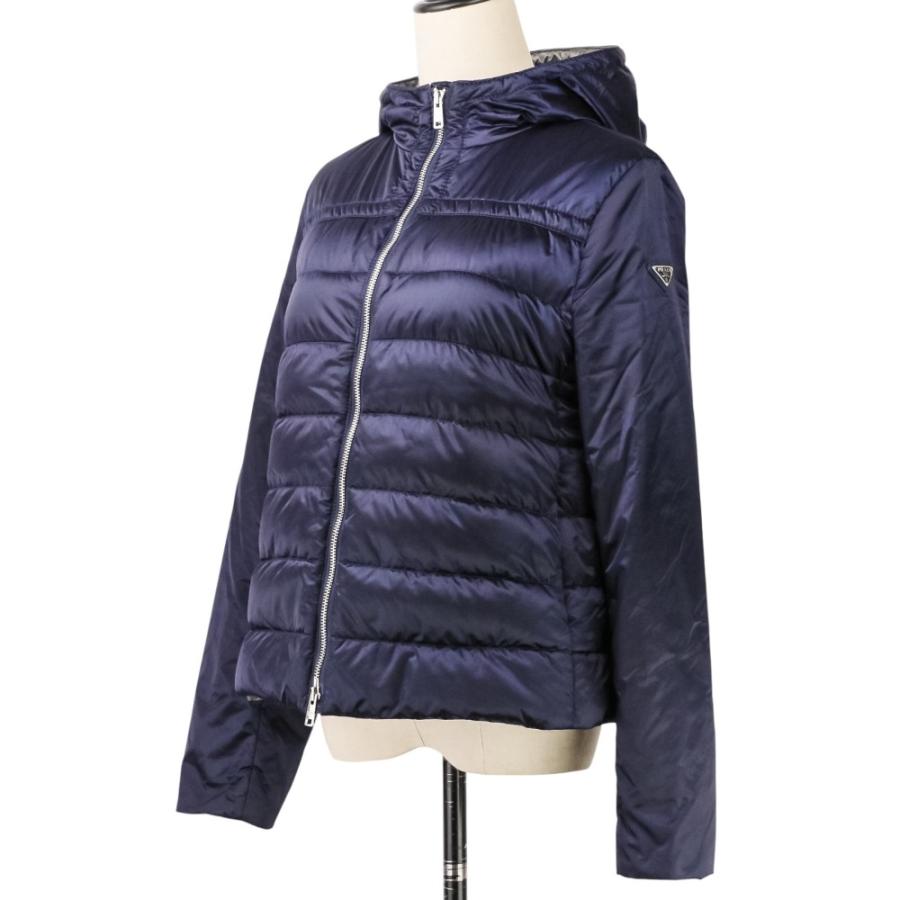PRADA（プラダ） 美品 フーデッド ダウンジャケット 290832