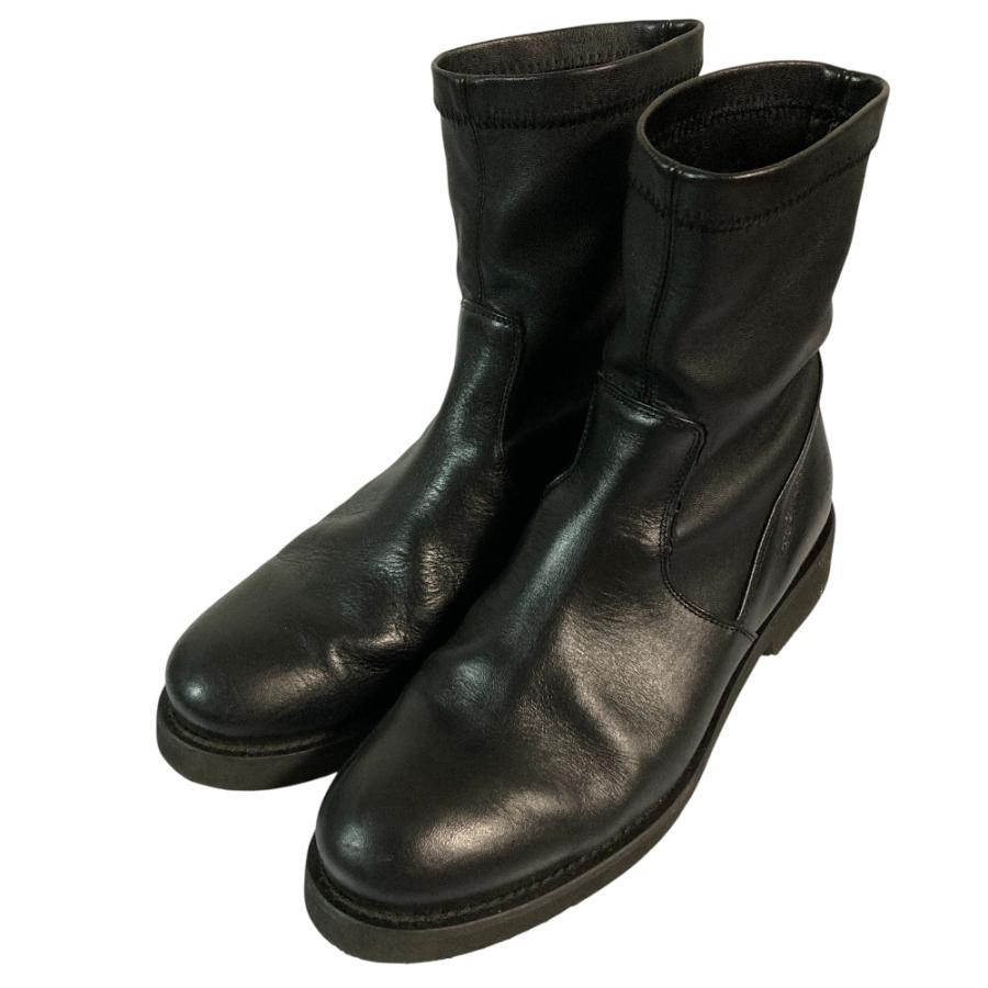 FABIO RUSCONI ブラックブーツ　サイズ40 未使用 FABIO RUSCONI（ファビオルスコーニ） 美品 レザー ショートブーツ