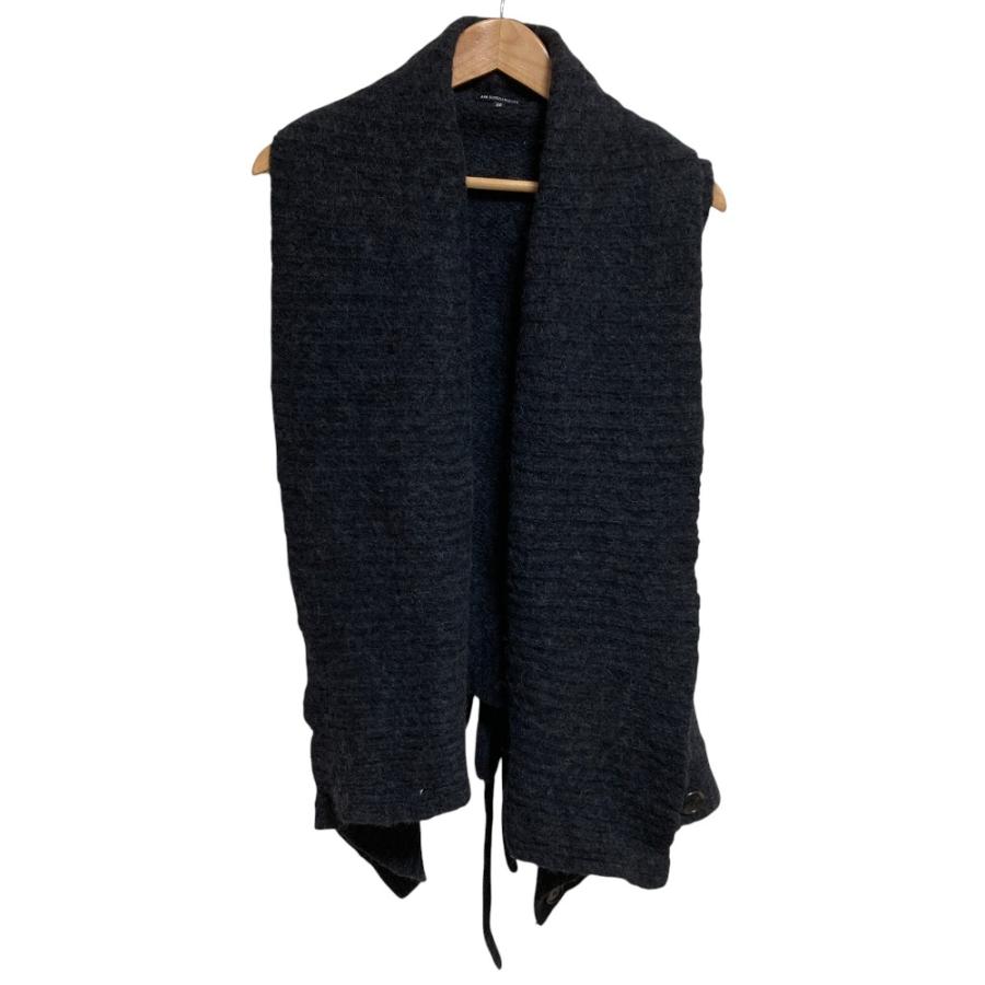 美品 ANN DEMEULEMEESTER アンドゥムルメステール 黒タグ 本人期 アルパカブレンドニットベスト ジレ サイズ36 ダークグレー レディース 古着 中古 USED Ann DEMEULEMEESTER（アン ドゥムルメステール） 美品 黒タグ 本人期
