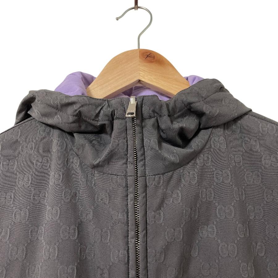 未使用 24AW GUCCI グッチ GGナイロン リバーシブル パディング ジップ パーカー ジャケット 795697 サイズ44 グレー パープル  メンズ 古着 中古 USED GUCCI（グッチ） 未使用 24AW GUCCI GGナイロン リバーシブル