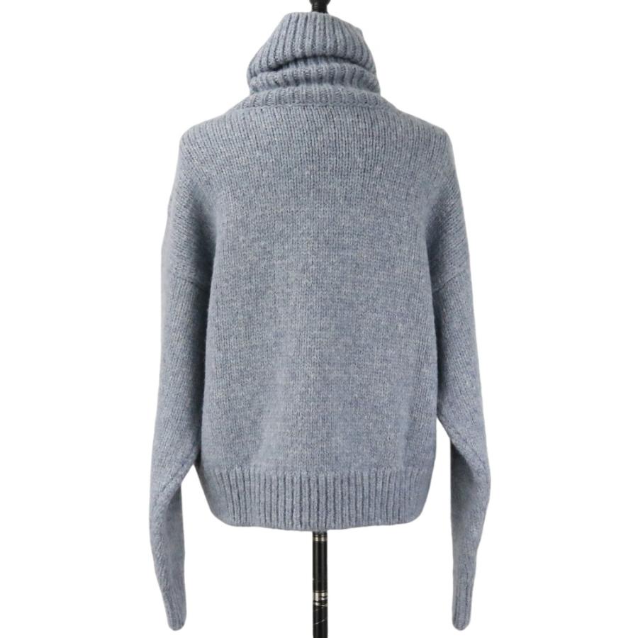 美品 CELINE セリーヌ トリオンフ タートルニット バルキーセーター 2A89S234P ブルー レディース 古着 中古の画像
