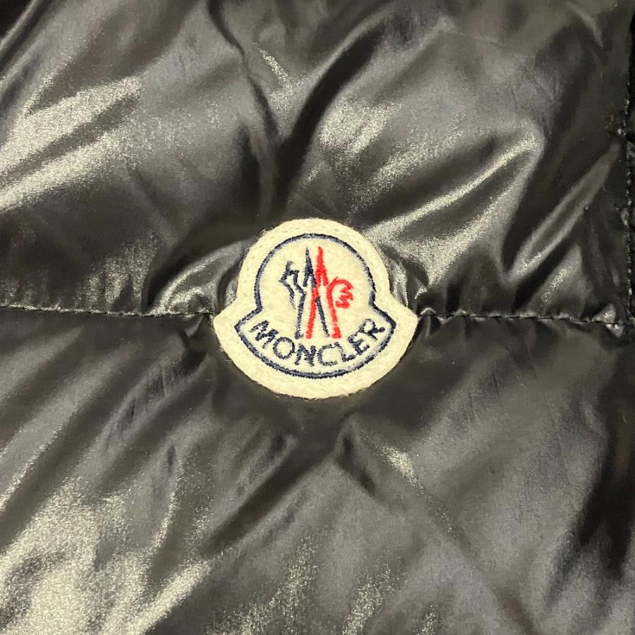 MONCLER（モンクレール） 美品 LANOUX GILET フーデッド ダウンベスト