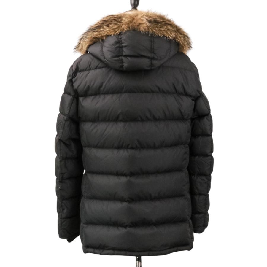 MONCLER（モンクレール） 美品 CLUNY ダウンジャケット ブルゾン