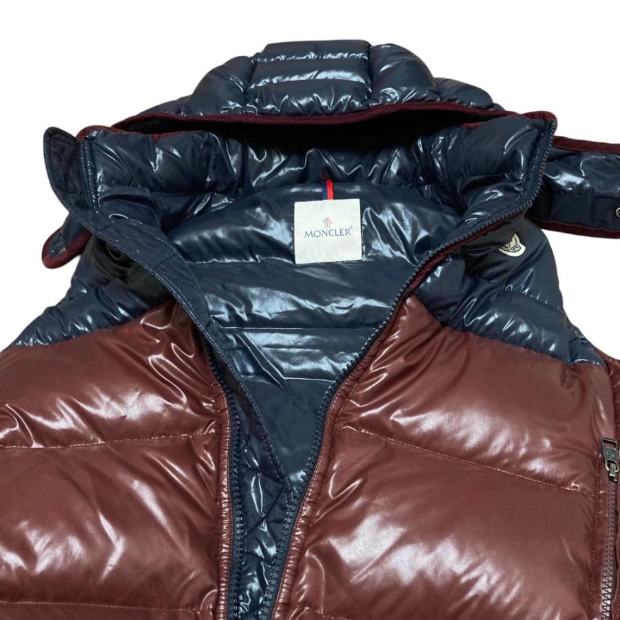 MONCLER（モンクレール） 美品 BALMAT フーデッド ダウンベスト ジレ 