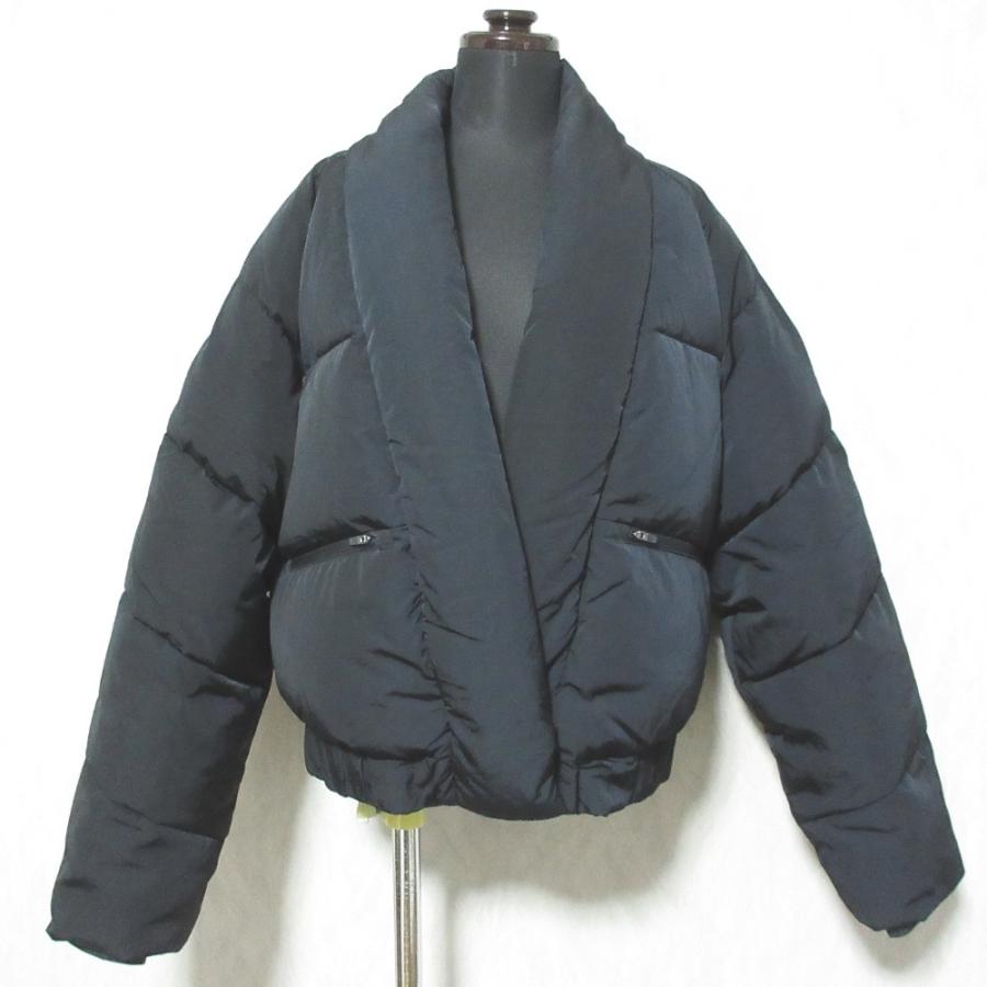 極美品 alo yoga コート 完売品 Alo Yoga 美品 24AW alo アロー Stargazing Kimono Puffer スターゲイ