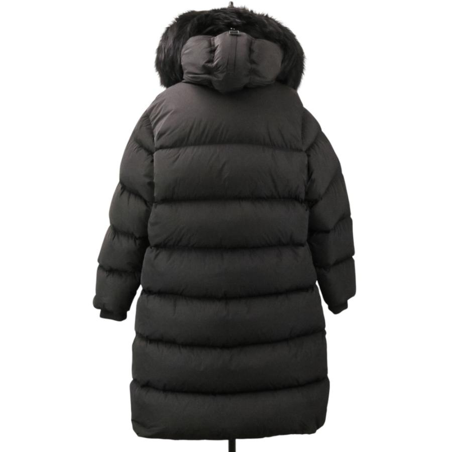 DSQUARED2（ディースクエアード） 美品 ダウンコート S75AA0338 サイズ