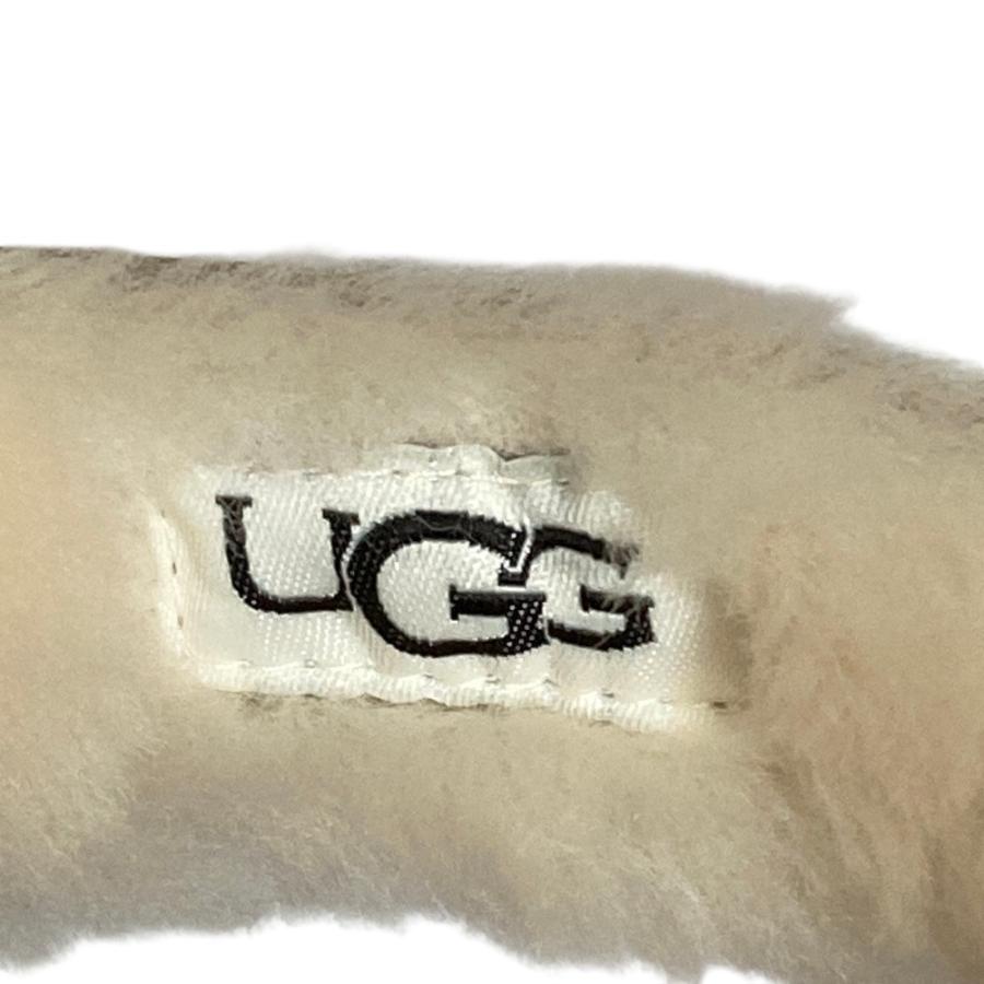 UGG（アグ） 美品 シープスキン エンブロイダリー イヤーマフ ムートン