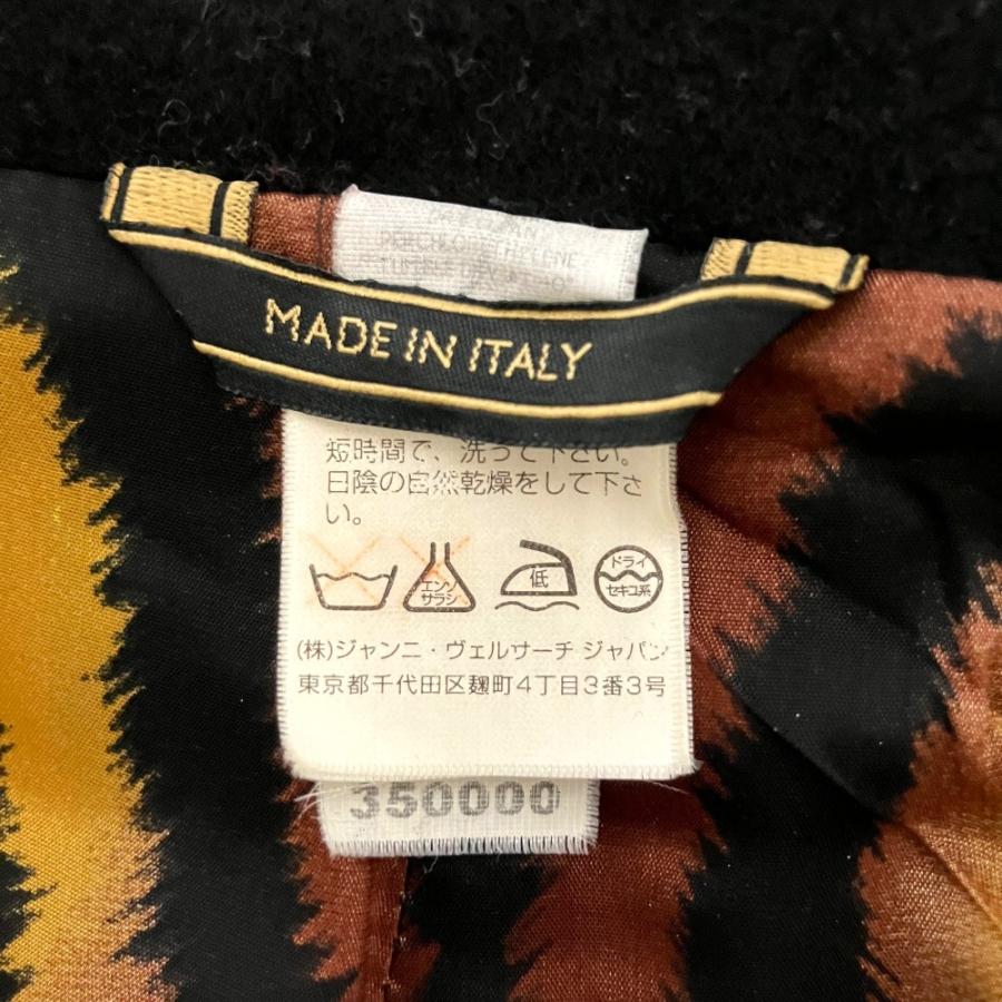 VERSACE（ヴェルサーチェ） 美品 ヴェルサーチ メドゥーサボタン カシ