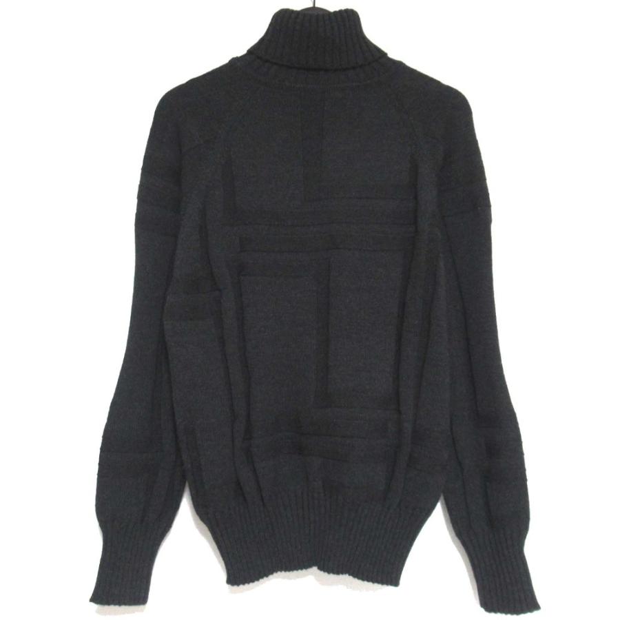 美品【VERSACE】ヴェルサーチハイネック ニットセーター Mグレー黒イタリア VERSACE（ヴェルサーチェ） 美品 ヴェルサーチ タートルネック 長袖