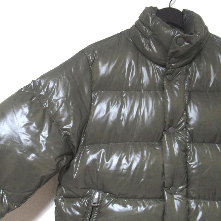 MONCLER（モンクレール） エベレスト デカワッペン 収納フード ジップ