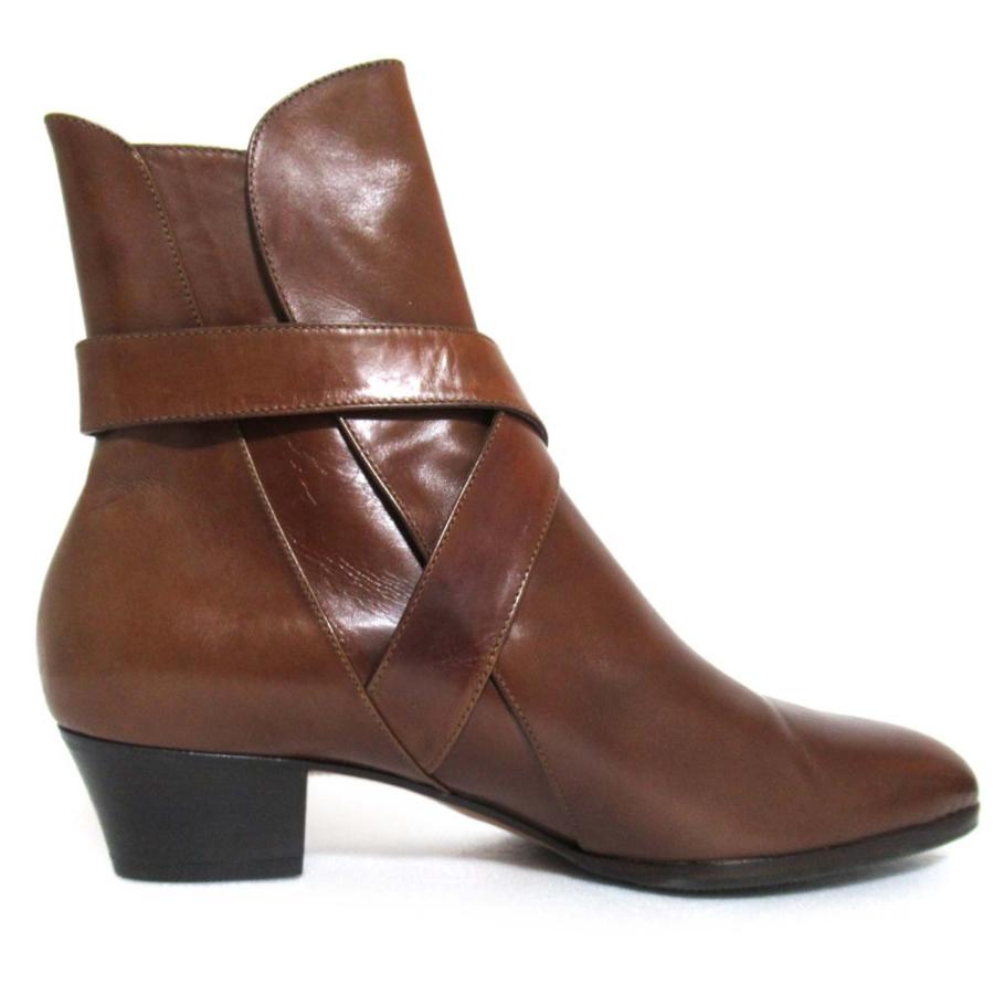 美品 Salvatore Ferragamo サルヴァトーレフェラガモ ショート